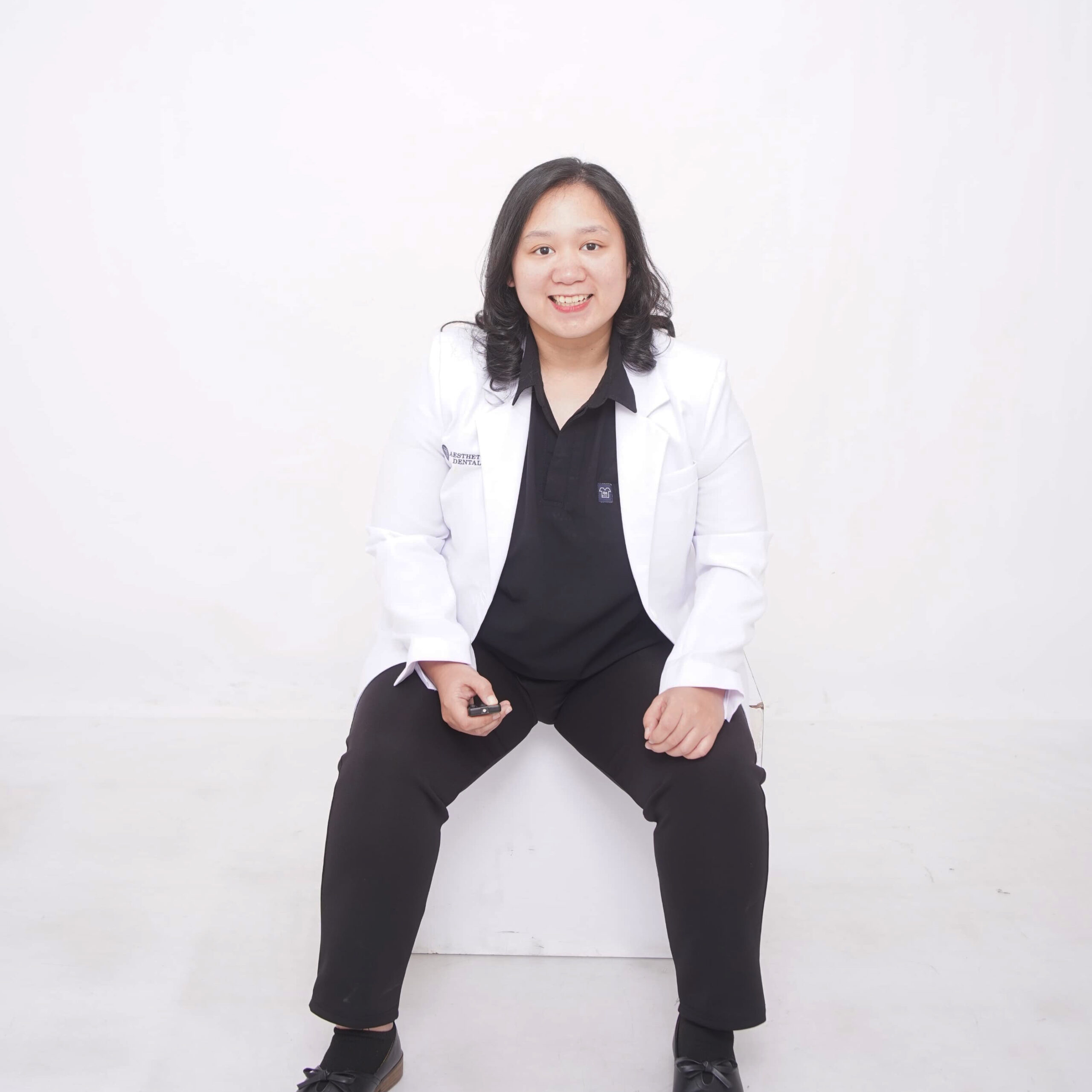 drg. R Tiara Putri, Sp.KG