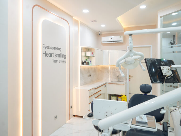Ruang & Alat Klinik Gigi yang Modern di Bekasi