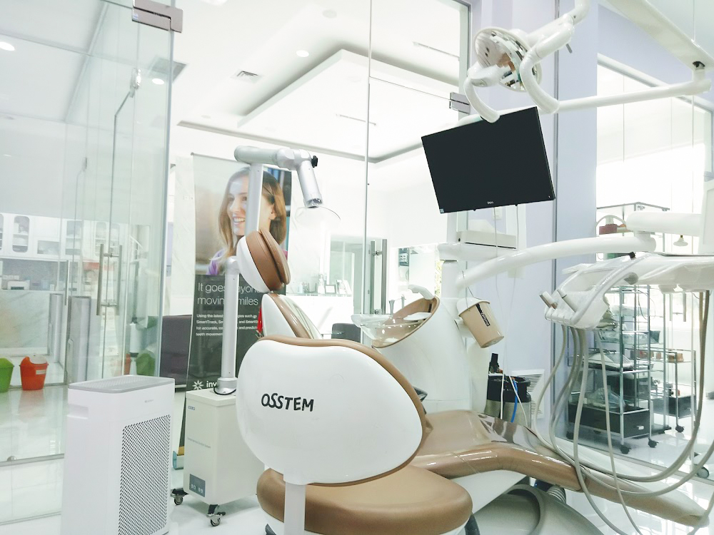 Dental Unit Klinik Grin Dental Narogong 1